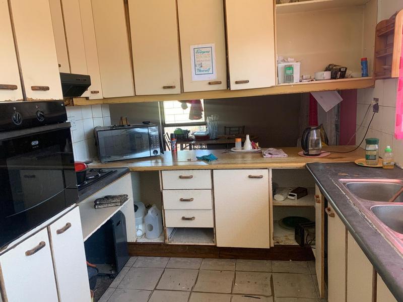 4 Bedroom Property for Sale in Eikendal Western Cape